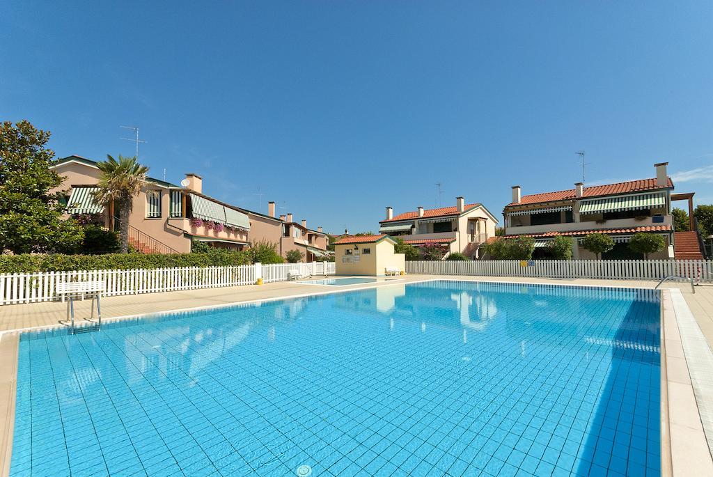 Villaggio Cristina Caorle Eksteriør billede